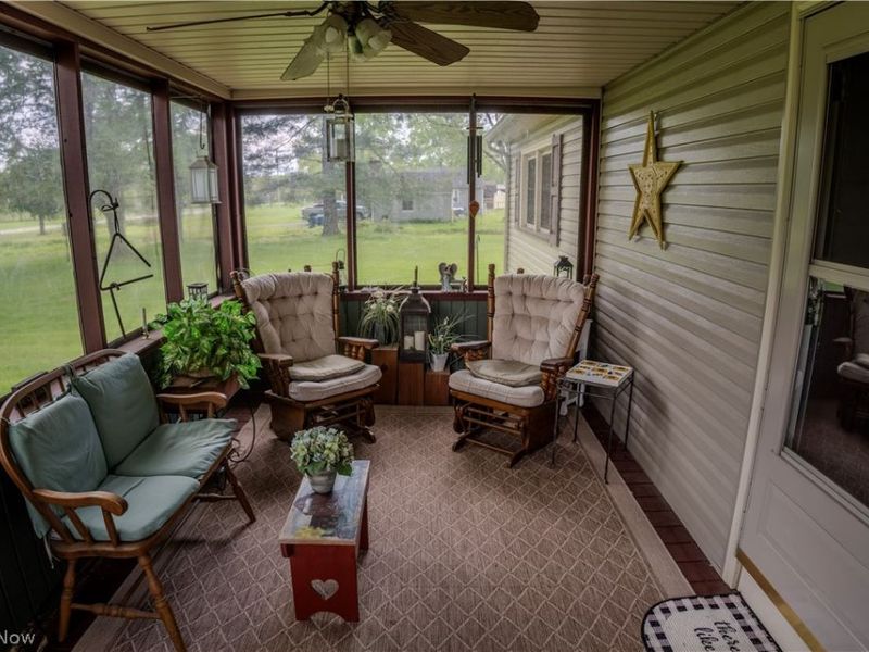 1526 W Park Ave, Niles, OH 44446 Photo 9