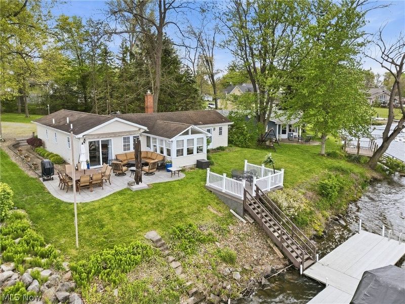 786 Harbor Avenue, Lake Milton, OH 44429 Photo 1