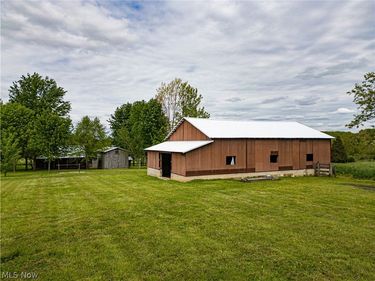 12967 Pleasant Valley Road, Utica, OH 43080