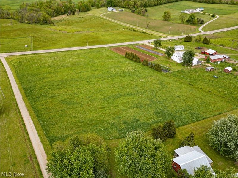 12967 Pleasant Valley Road, Utica, OH 43080 Photo 8