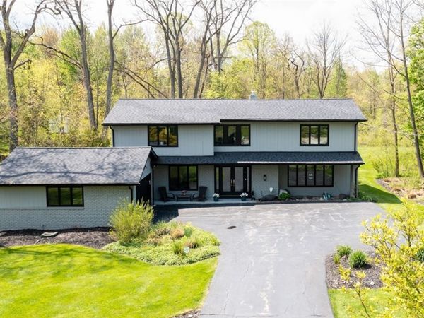 28750 S Woodland Road, Pepper Pike, OH 44124