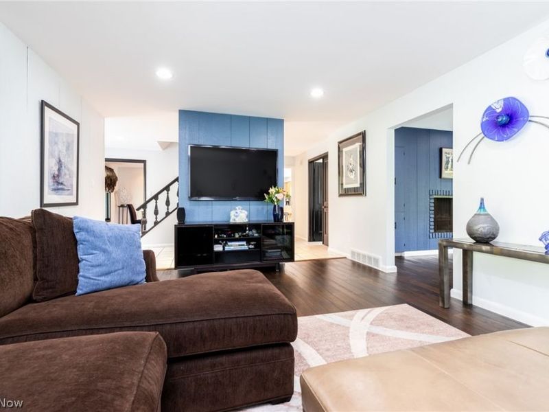28750 S Woodland Road, Pepper Pike, OH 44124 Photo 7