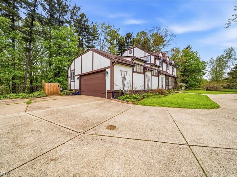 6453 Old Woods Road, Ashtabula, OH 44004 Photo 5