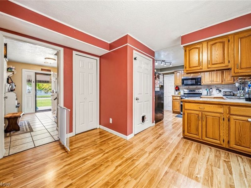 6453 Old Woods Road, Ashtabula, OH 44004 Photo 9