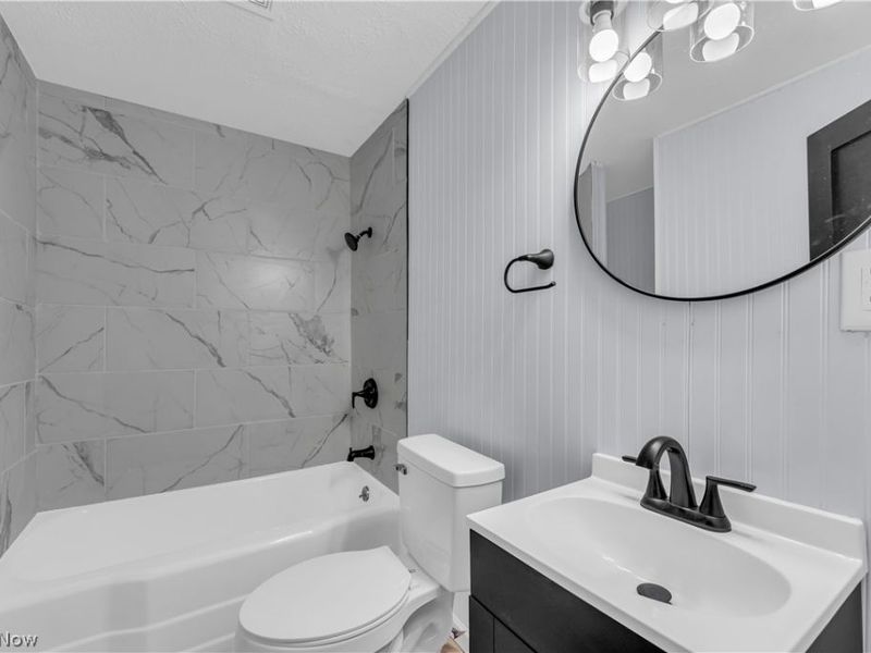 11913 Buckingham Avenue, Unit 1/DN, Cleveland, OH 44120 Photo 17