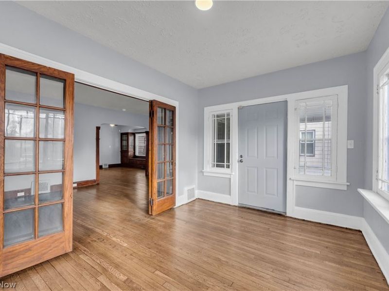 11913 Buckingham Avenue, Unit 1/DN, Cleveland, OH 44120 Photo 3