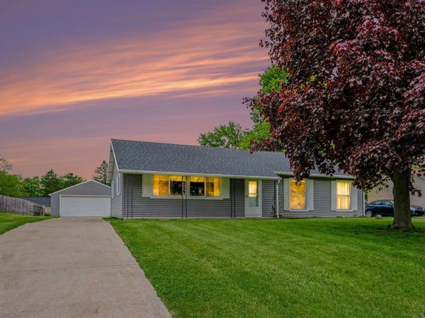 59656 Lee Avenue, Elkhart, IN 46517