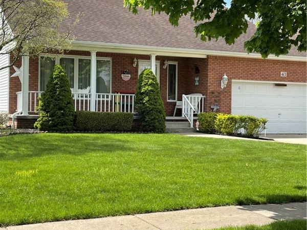 43 Garnet Drive , Buffalo, NY 14227