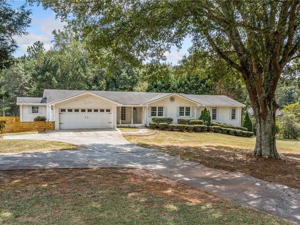 2465 Bethany Bend, Alpharetta, GA 30004