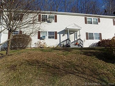 25 Canterbury, Unit 25, New Milford, CT 06776