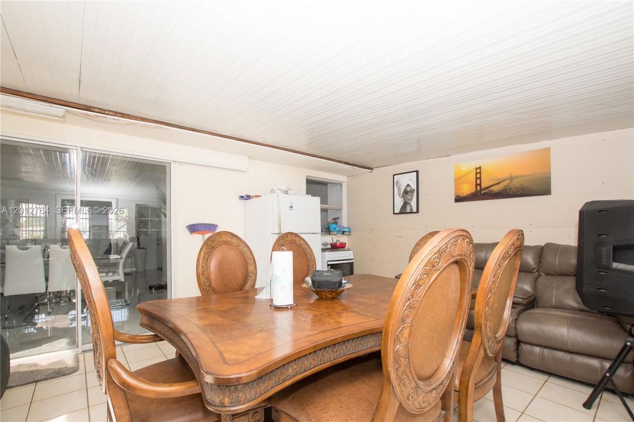 109 Durland Ave , Lehigh Acres, FL 33936 Photo