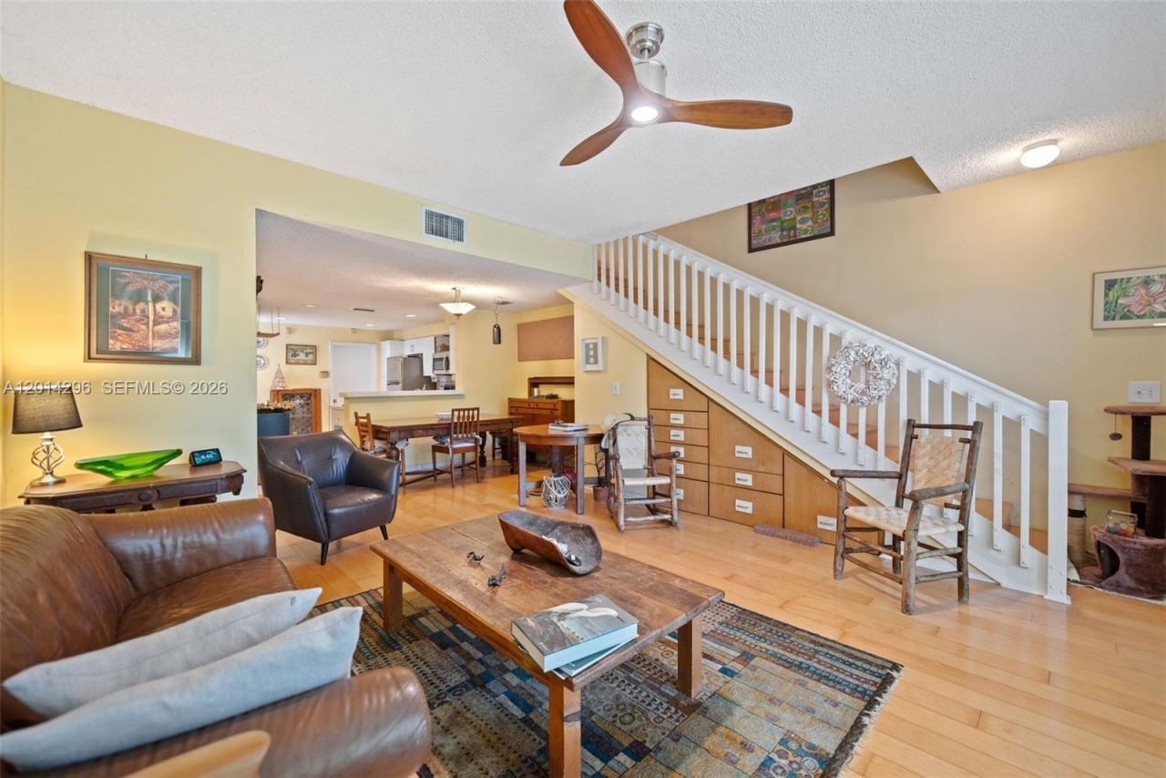 1456 Veracruz Ln , Unit 4-5, Weston, FL 33327 Photo