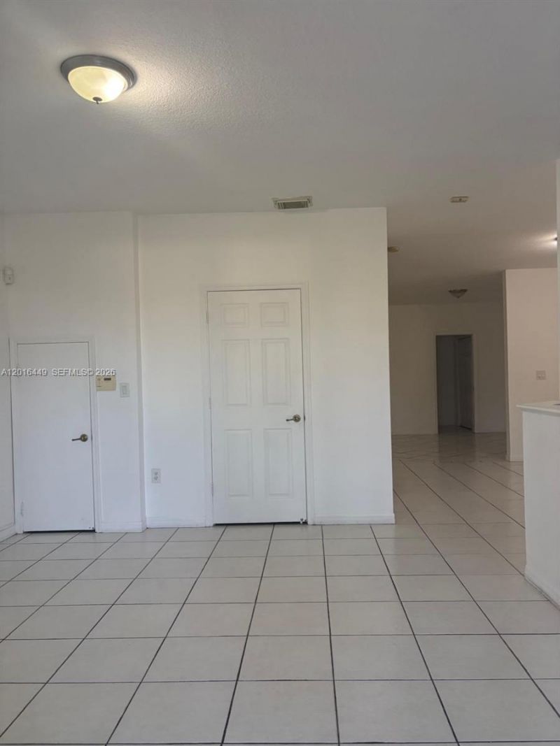 8525 SW 165th Pl, Unit 8525, Miami, FL 33193 Photo