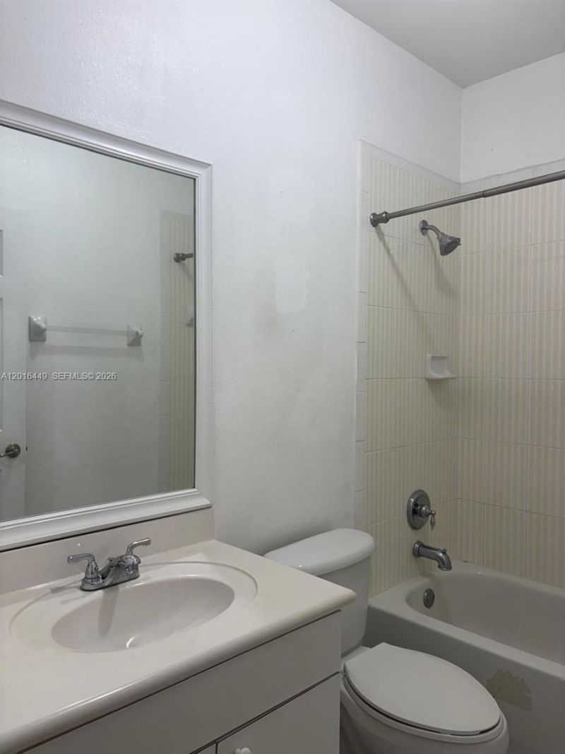 8525 SW 165th Pl, Unit 8525, Miami, FL 33193 Photo