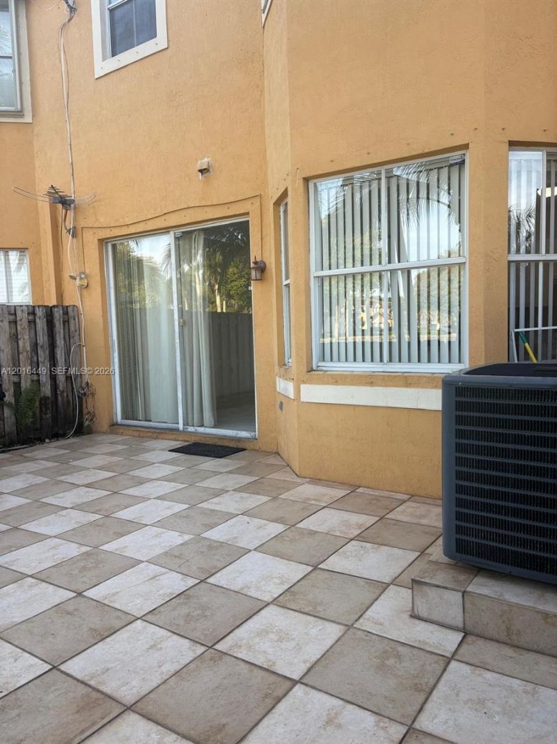 8525 SW 165th Pl, Unit 8525, Miami, FL 33193 Photo