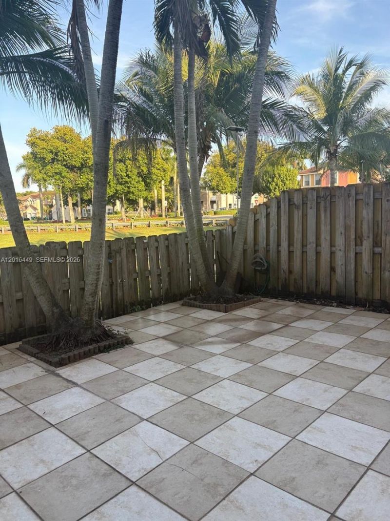 8525 SW 165th Pl, Unit 8525, Miami, FL 33193 Photo