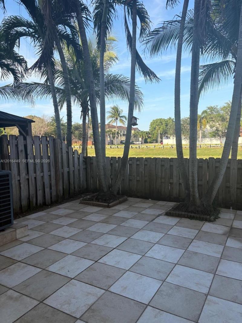 8525 SW 165th Pl, Unit 8525, Miami, FL 33193 Photo
