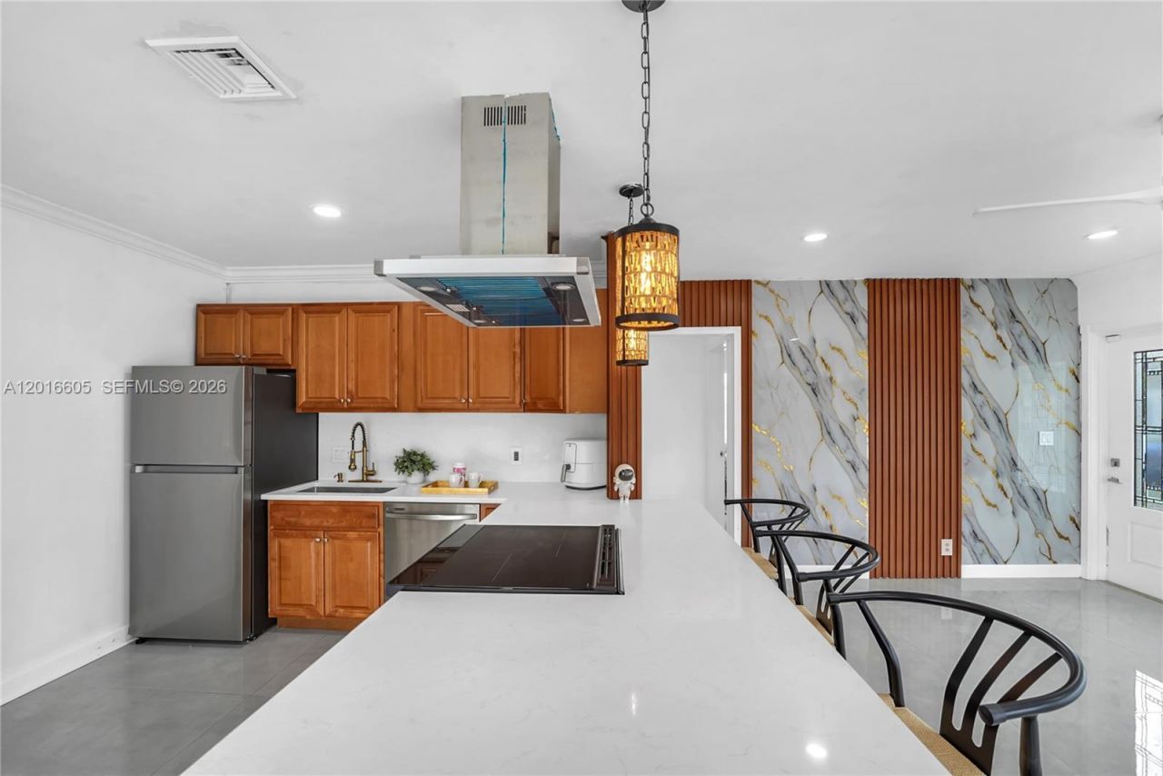 2718 Sherman St, Hollywood, FL 33020 Photo