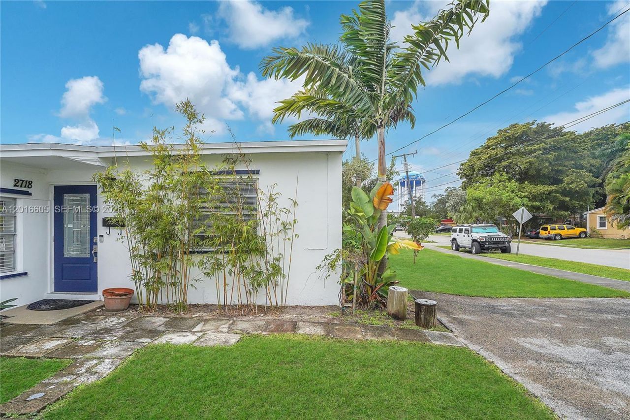 2718 Sherman St, Hollywood, FL 33020 Photo