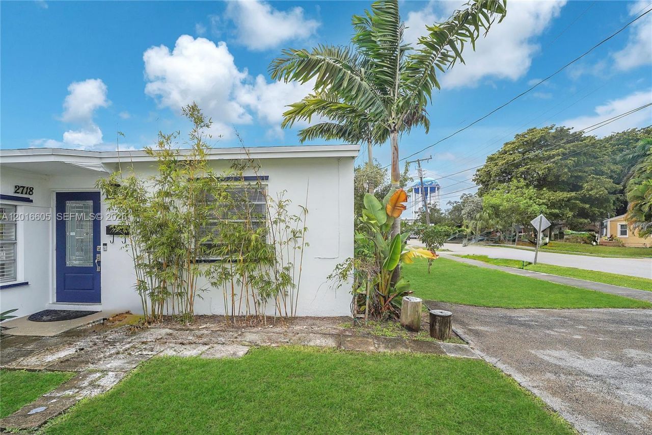 2718 Sherman St, Hollywood, FL 33020 Photo