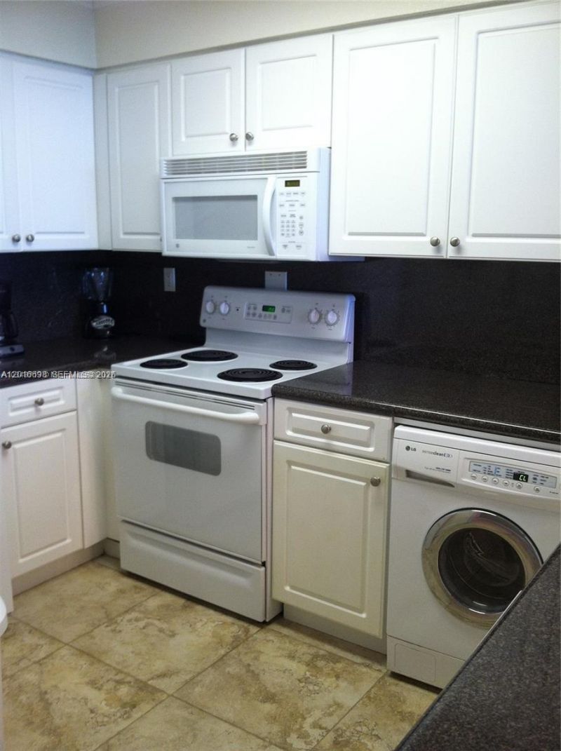 2501 S Ocean Dr, Unit PH6, Hollywood, FL 33019 Photo