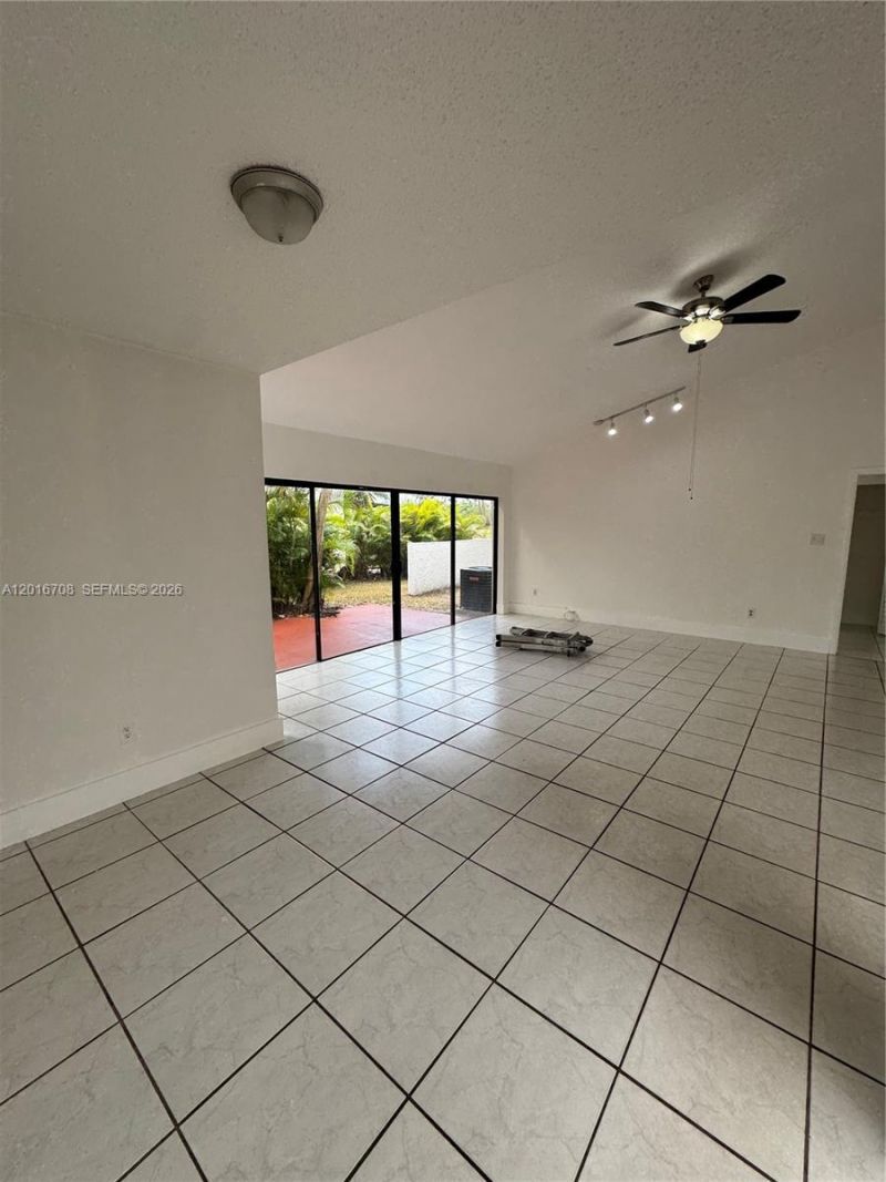 8273 NW 36th St, Unit 8273, Sunrise, FL 33351 Photo
