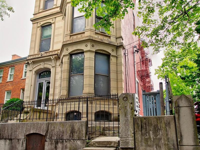 414 Clark Street, Cincinnati, OH 45203 Photo 2