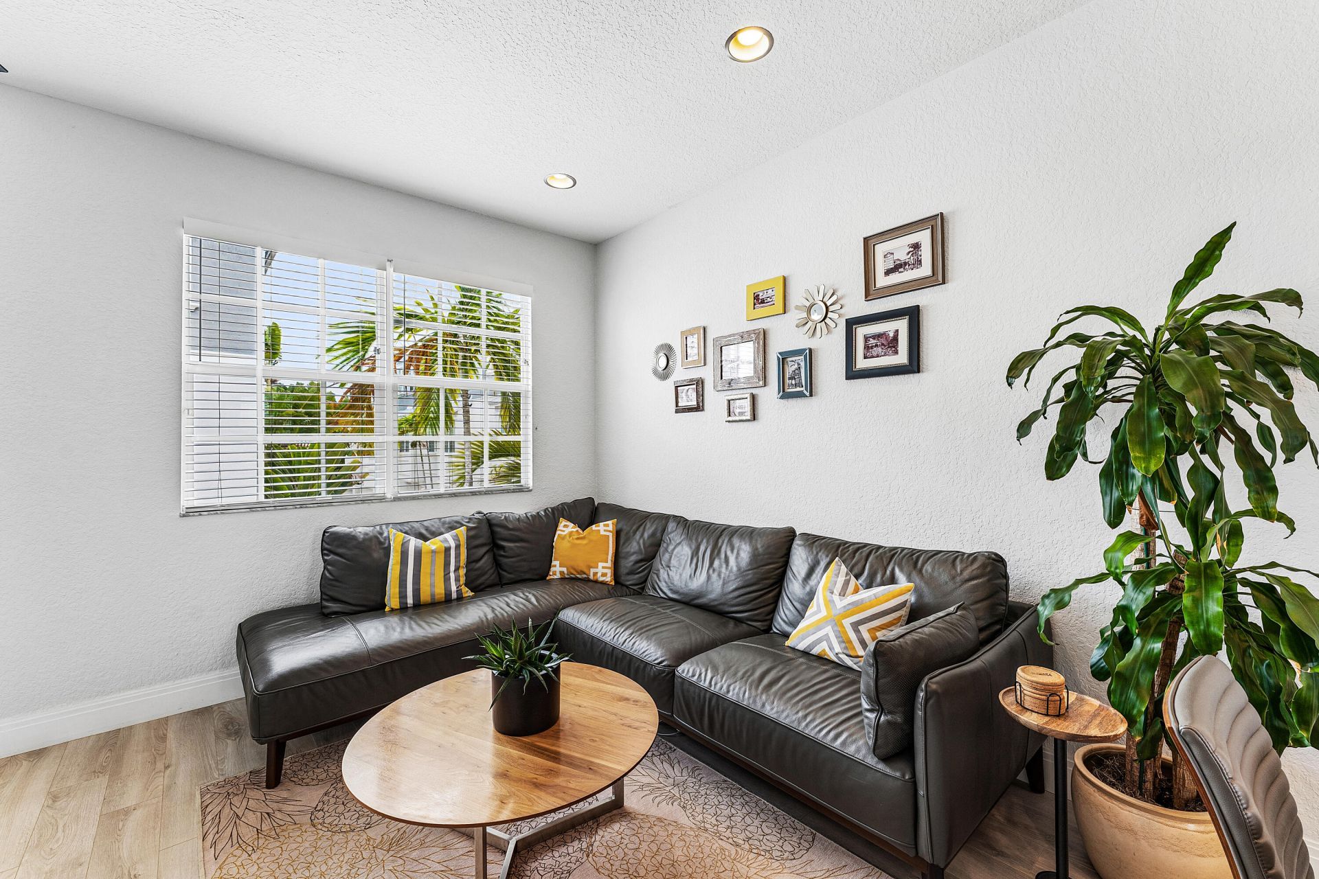295 NE 5th Avenue, Unit 22, Delray Beach, FL 33483 Photo