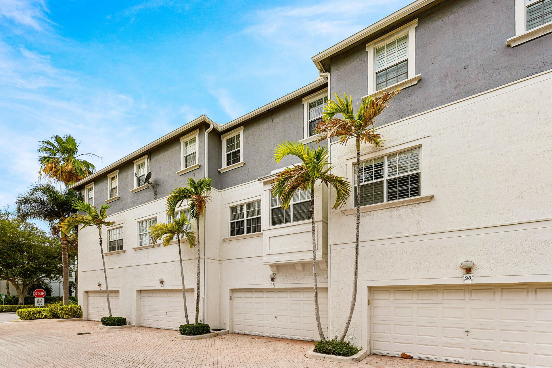295 NE 5th Avenue, Unit 22, Delray Beach, FL 33483 Photo