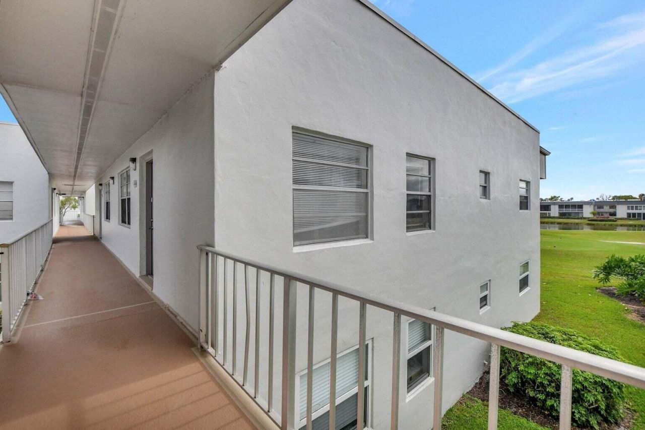 187 Normandy D, Delray Beach, FL 33484 Photo