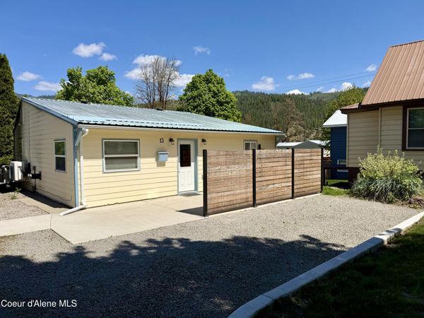 13 Emerson Ln , Kellogg, ID 83837