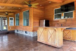 164 Mohican Dr. photo 4