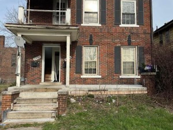 8088 WISCONSIN Street, Detroit, MI 48204