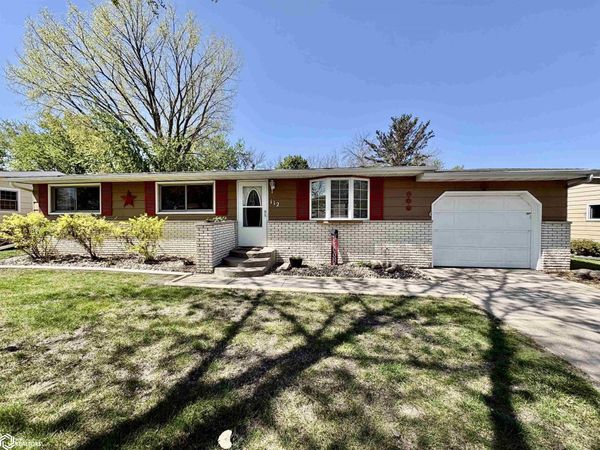 112 Winnebago Way, Forest City, IA 50436