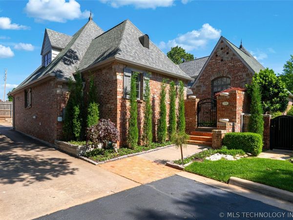 7738 E 102nd Street , Tulsa, OK 74133