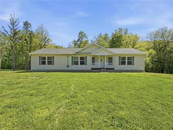 33555 Brown Road, Rushville, MO 64484