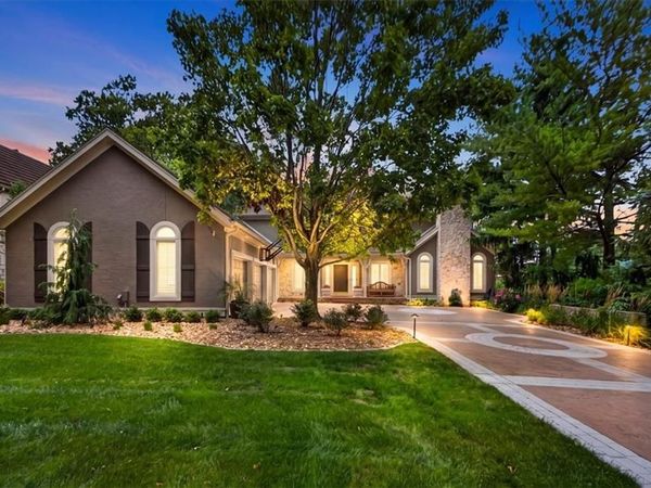 5226 Mercier Street, Kansas City, MO 64112