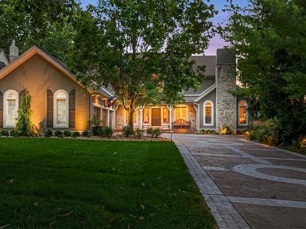 5226 Mercier Street, Kansas City, MO 64112