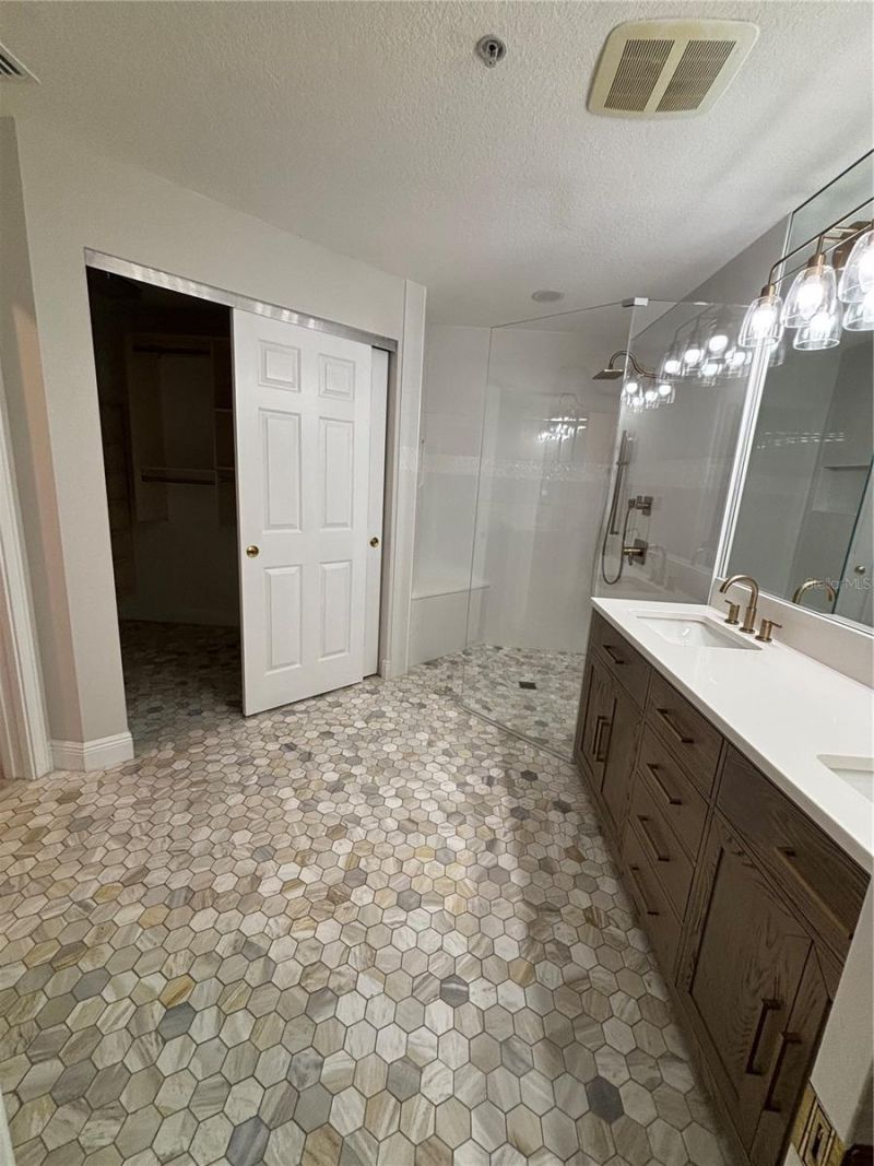 6536 Moorings Point Circle , Unit 101, Lakewood Ranch, FL 34202 Photo