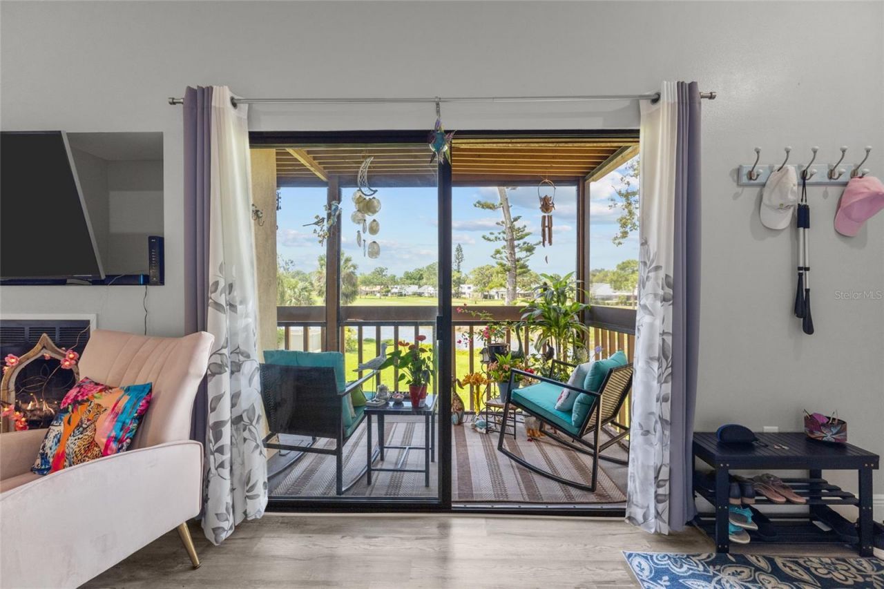 3037 Willow Green Drive, Unit 12, Sarasota, FL 34235 Photo