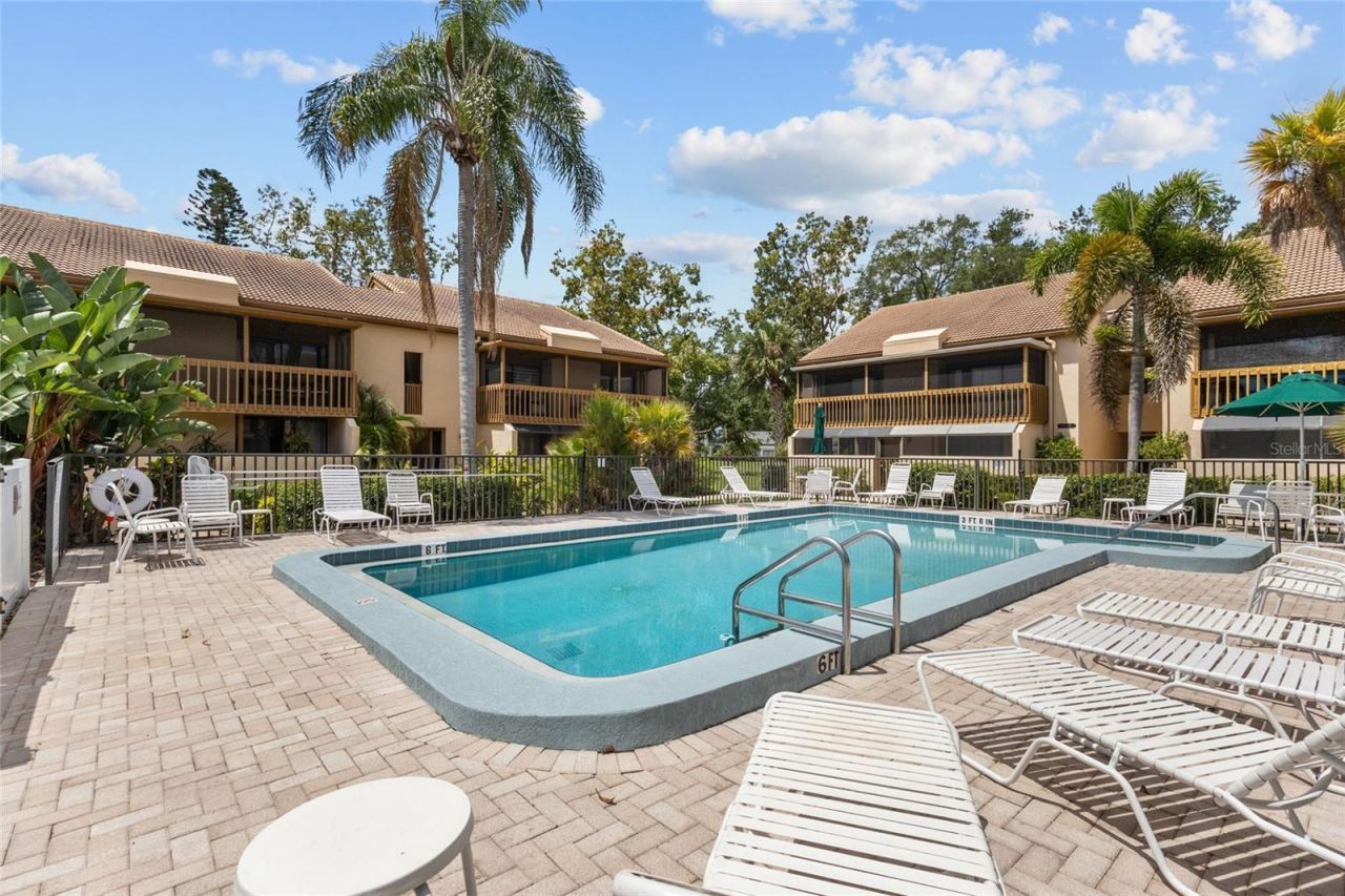3037 Willow Green Drive, Unit 12, Sarasota, FL 34235 Photo