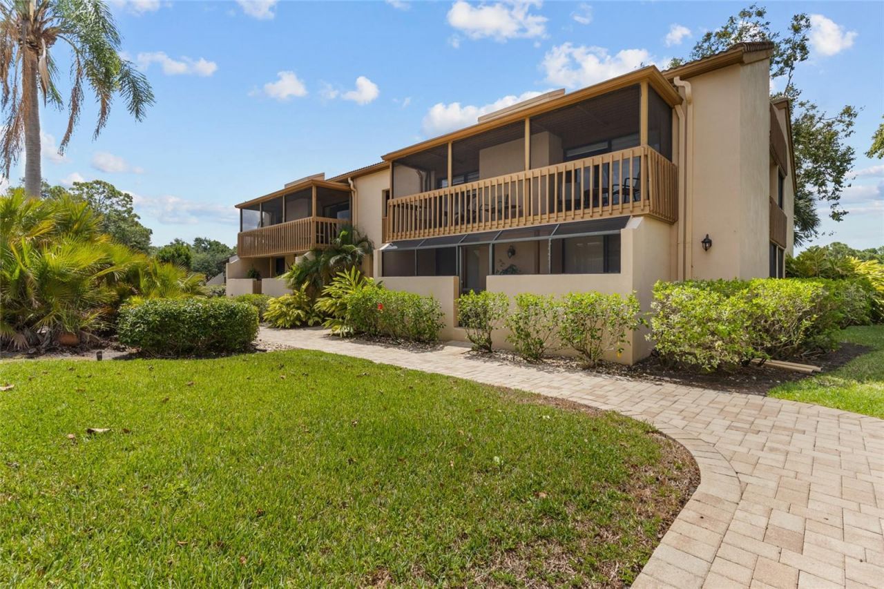 3037 Willow Green Drive, Unit 12, Sarasota, FL 34235 Photo