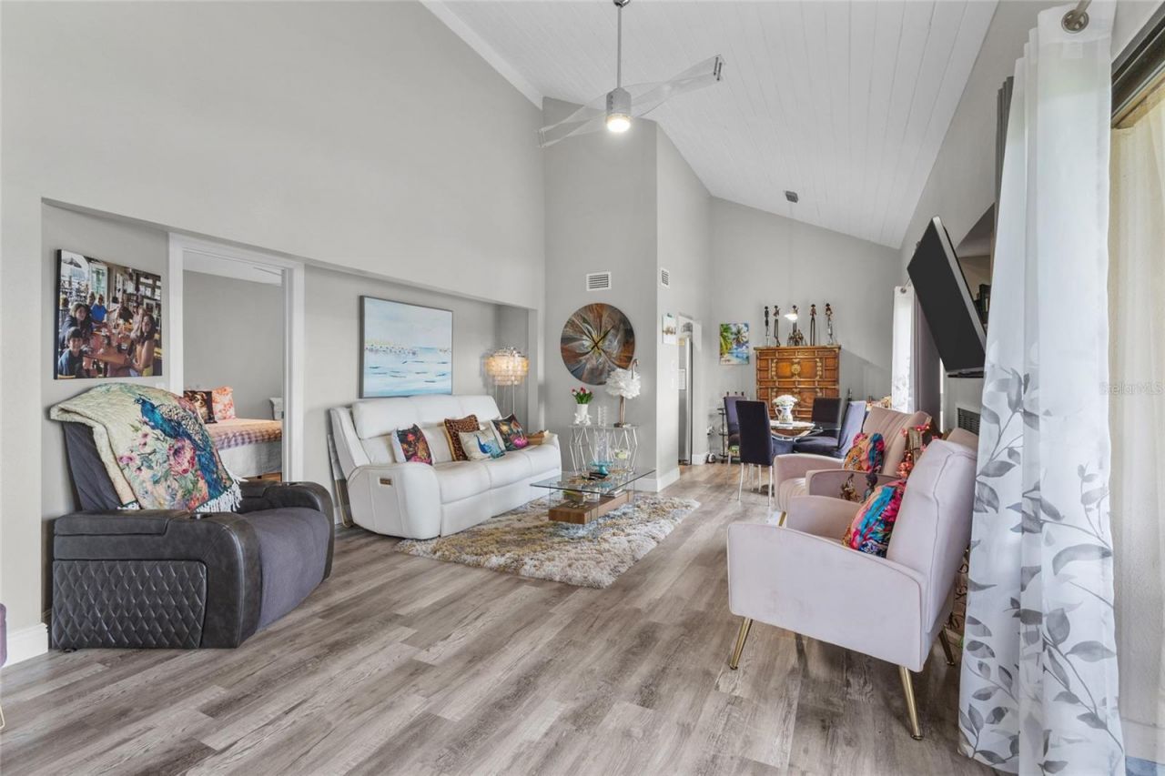 3037 Willow Green Drive, Unit 12, Sarasota, FL 34235 Photo