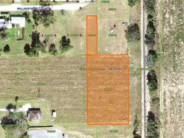 26 WALLINGFORD ST , FROSTPROOF, FL 33843