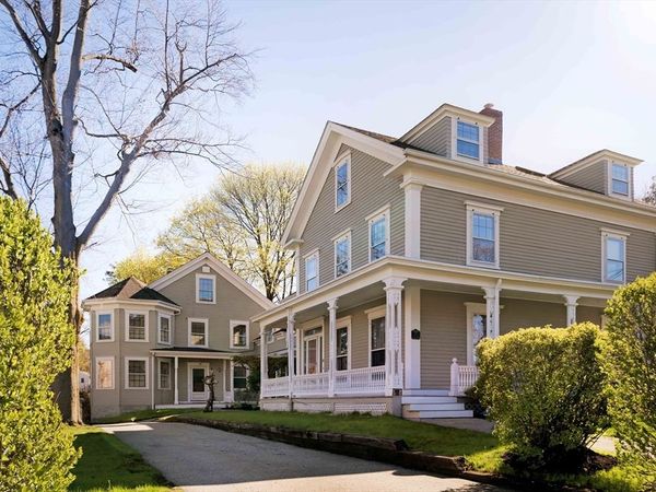 31 School St., Unit 1, Andover, MA 01810