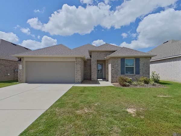 108 Santiago Court, Lafayette, LA 70507