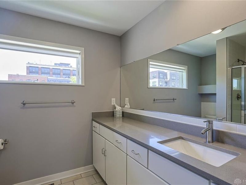 136 Canal Boat Court, Dayton, OH 45402 Photo 18
