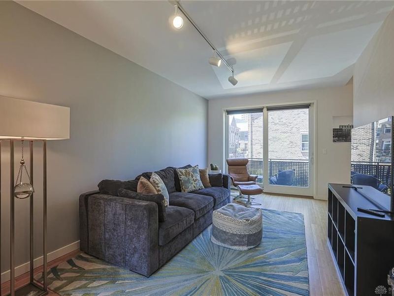 136 Canal Boat Court, Dayton, OH 45402 Photo 6