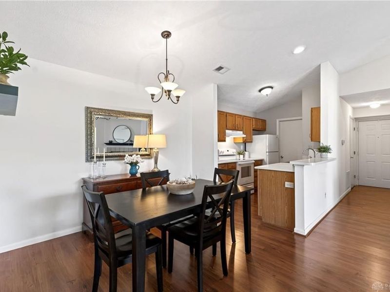 148 Mallard Glen Drive, Unit 8, Centerville, OH 45458 Photo 7