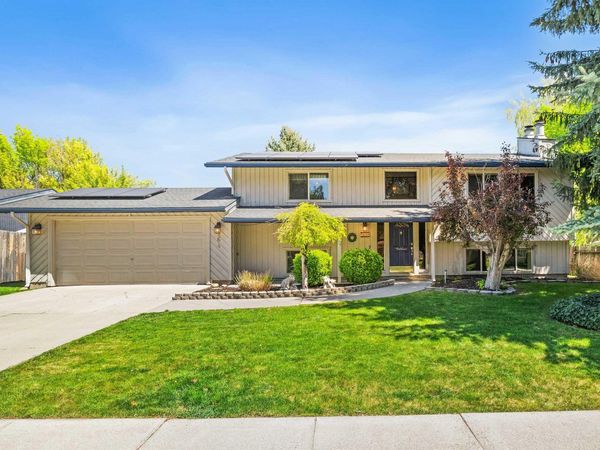 764 Meadows Dr., Twin Falls, ID 83301